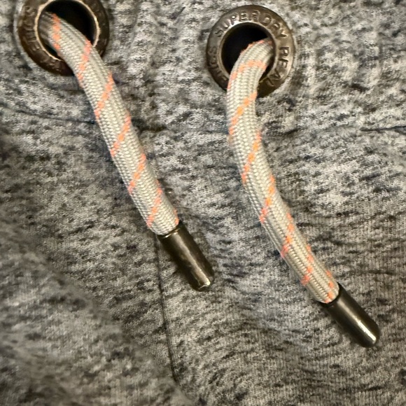 Superdry Cropped Loopback Joggers - Picture 11 of 12